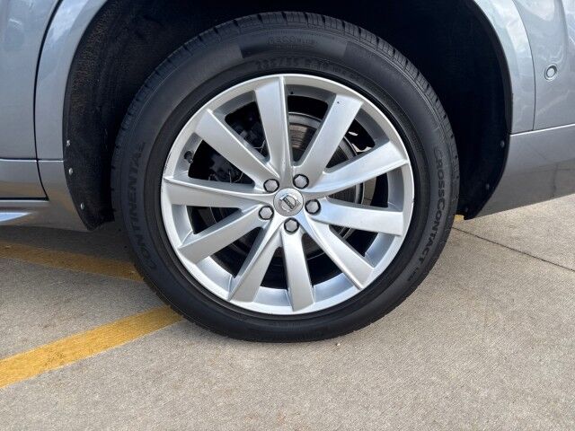 2018 Volvo XC90 Momentum Springfield IL 2018 Volvo XC90 Momentum Springfield IL