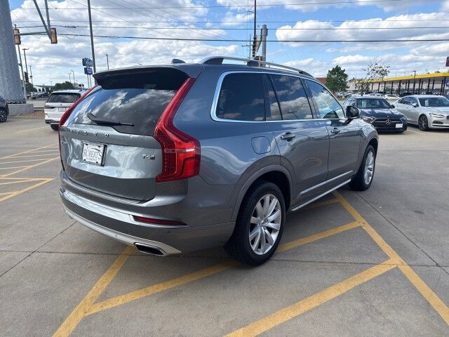 2018 Volvo XC90 Momentum Springfield IL 2018 Volvo XC90 Momentum Springfield IL