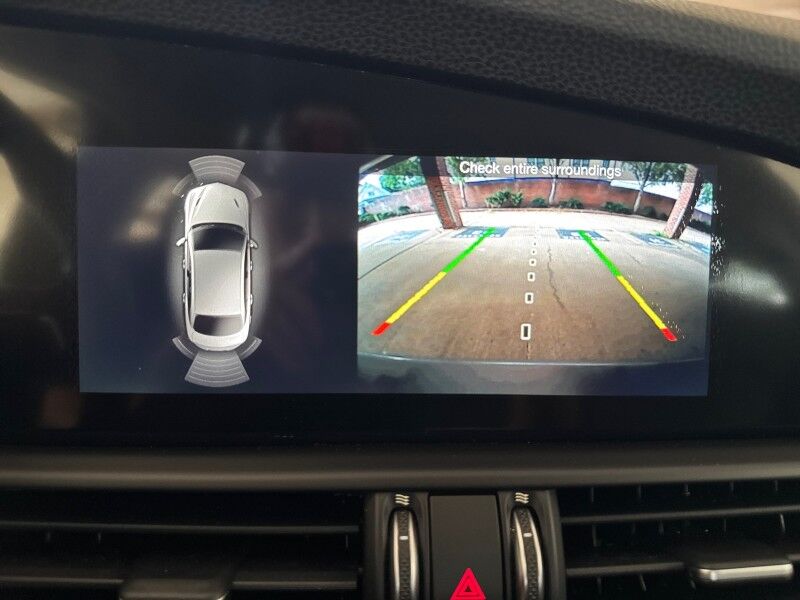 2019 Alfa Romeo Giulia AWD w/ Driver Assist Dynamic Plus Package Arlington VA