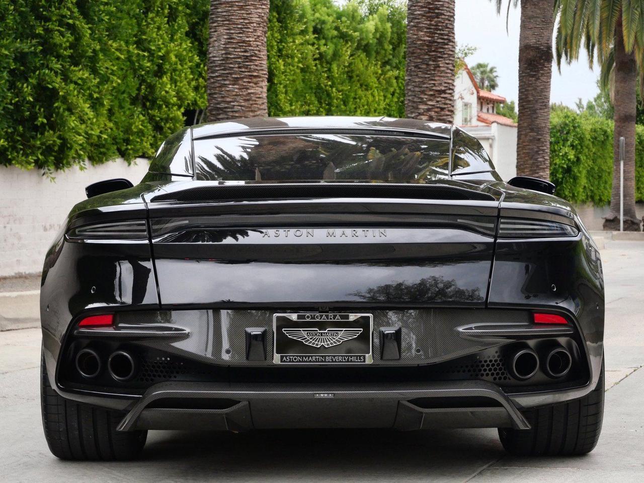 2019 Aston Martin DBS Superleggera Superleggera