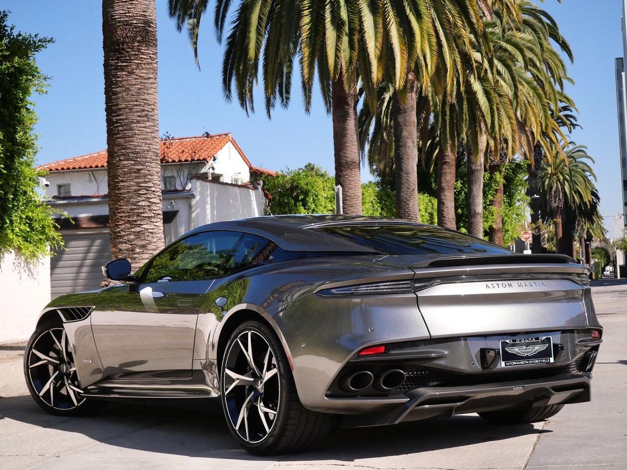 2019 Aston Martin DBS Superleggera Superleggera