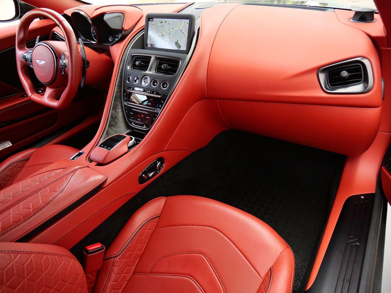 2019 Aston Martin DBS Superleggera Superleggera