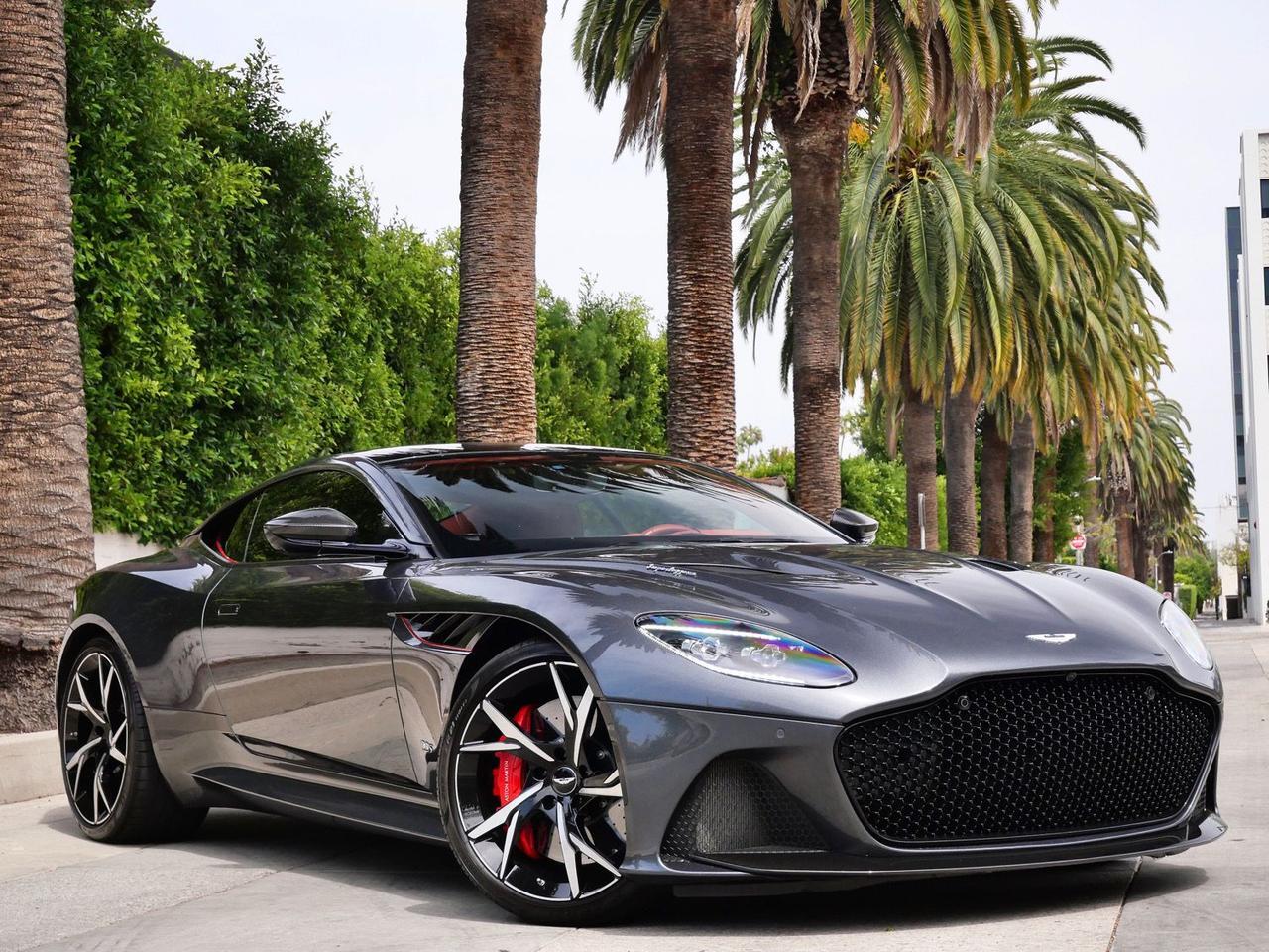 2019 Aston Martin DBS Superleggera Superleggera