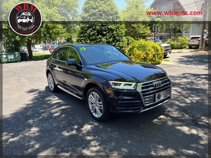 2019 Audi Q5 Premium Plus TFSI quattro 2019 Audi Q5 Premium Plus TFSI quattro