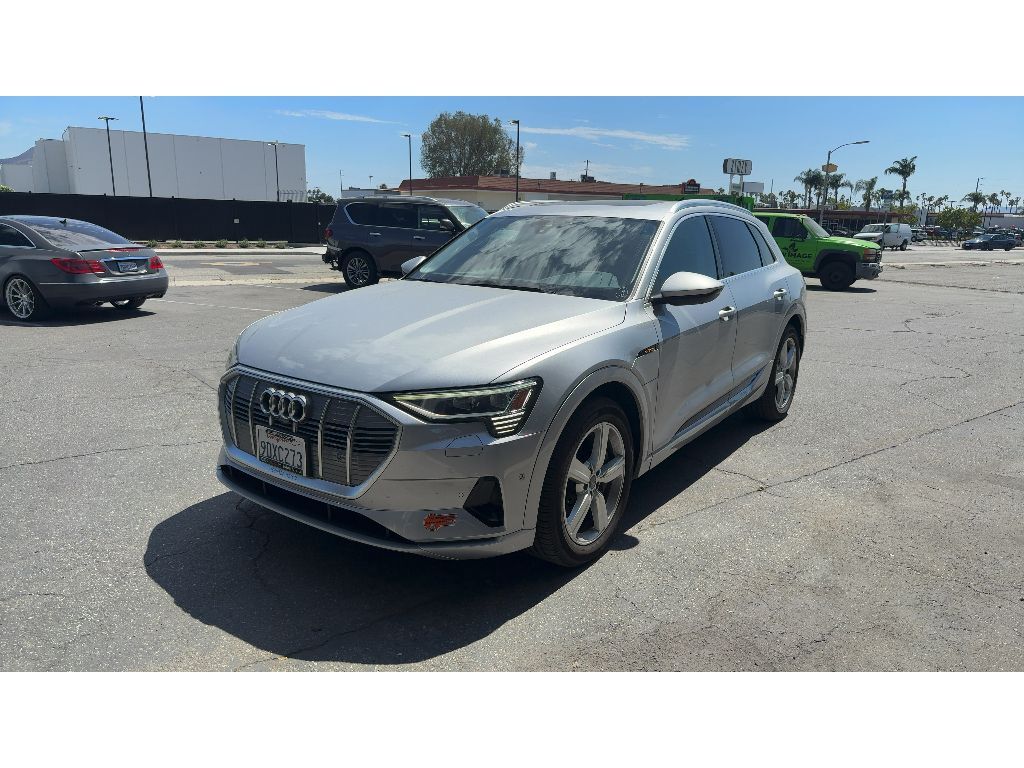 2019 Audi e-tron Premium Plus 2019 Audi e-tron Premium Plus