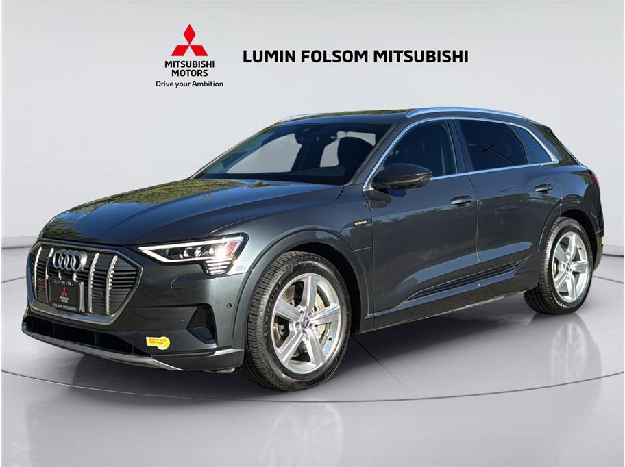 2019 Audi e-tron Premium Plus Sport Utility 4D 2019 Audi e-tron Premium Plus Sport Utility 4D