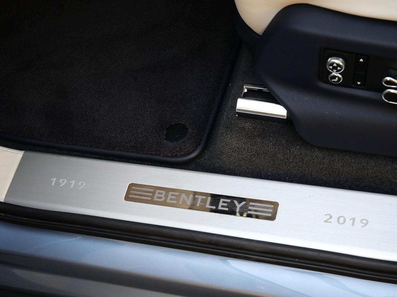 2019 Bentley Bentayga V8 V8 Lawrence KS