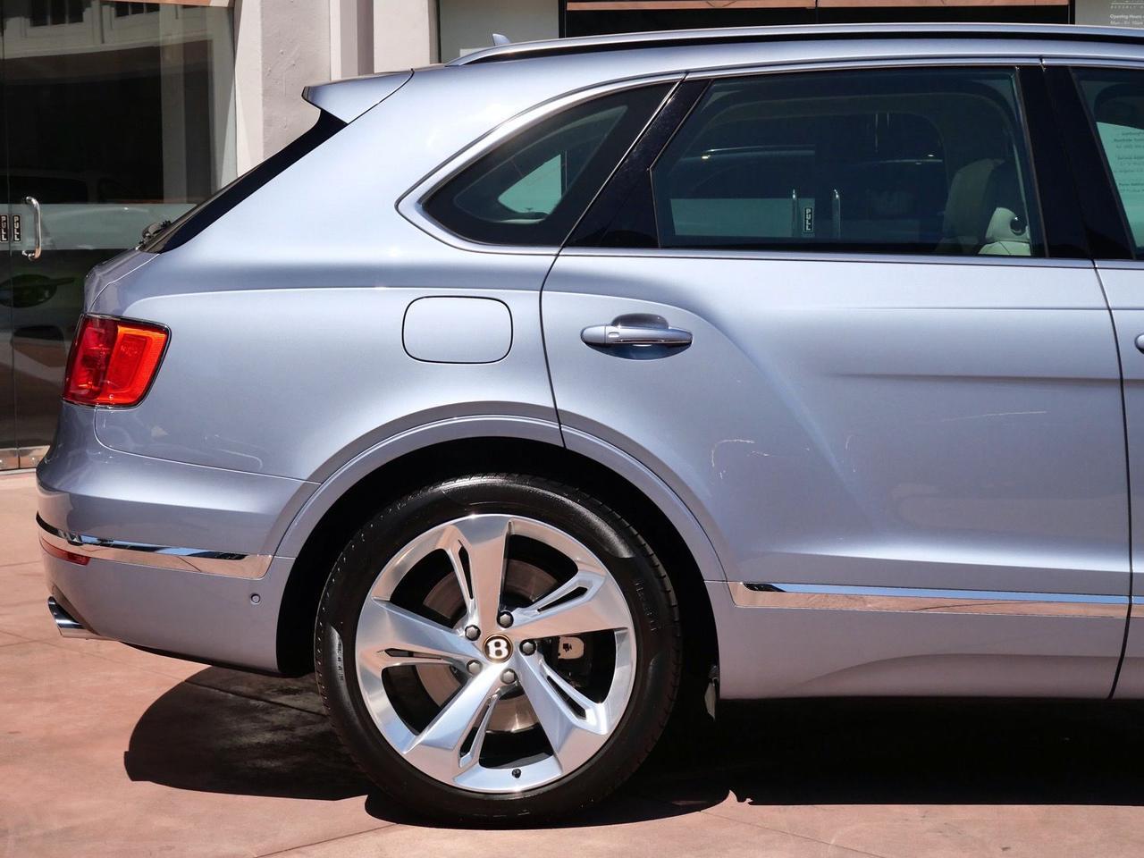 2019 Bentley Bentayga V8 V8 Lawrence KS