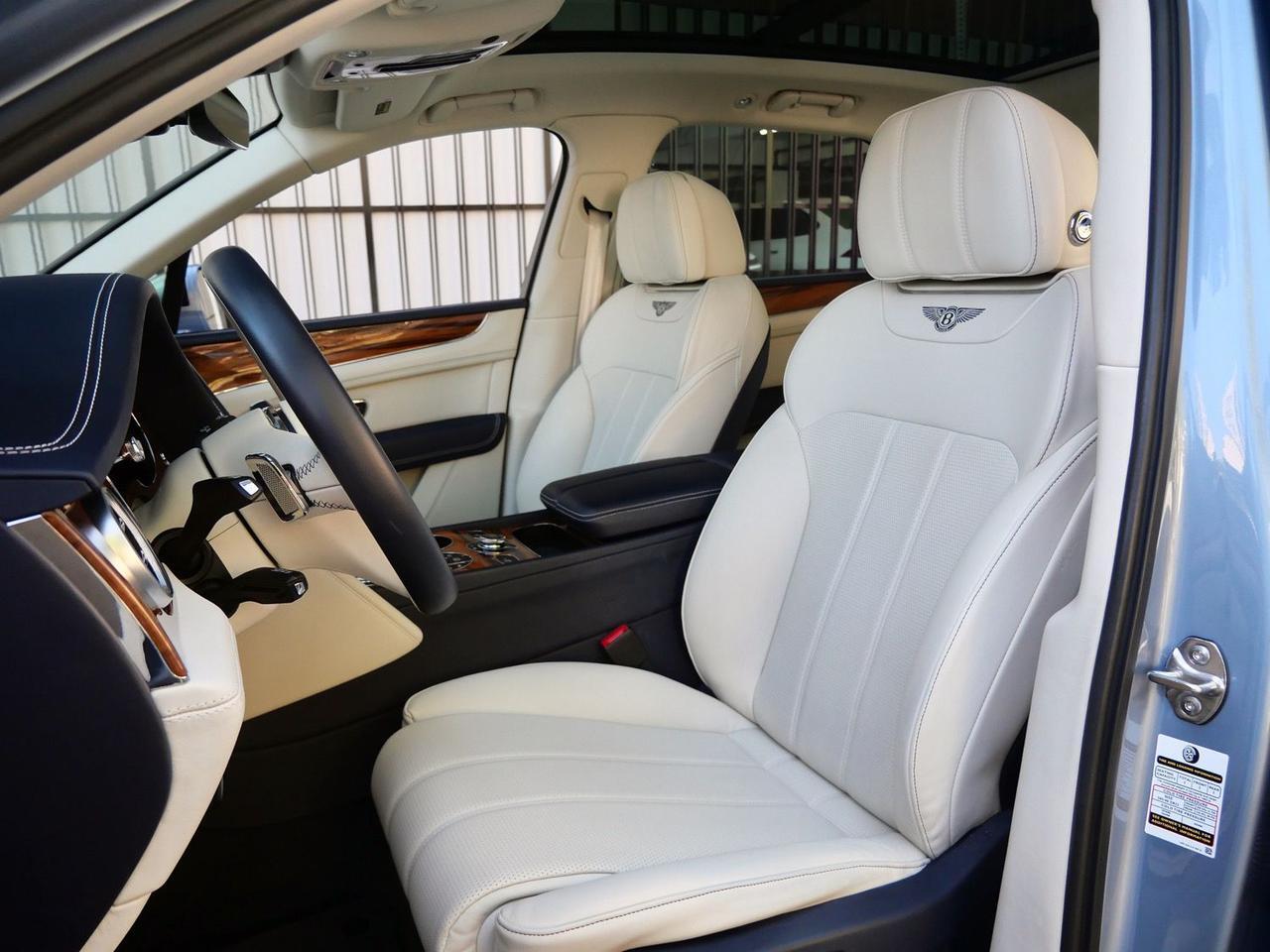 2019 Bentley Bentayga V8 V8 Lawrence KS