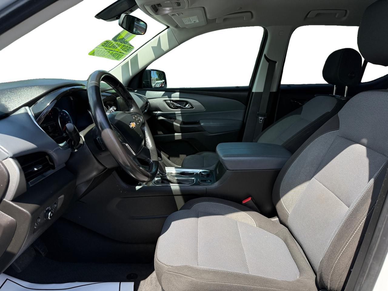 2019 CHEVROLET TRAVERSE LT CLOTH Kansas City MO 2019 CHEVROLET TRAVERSE LT CLOTH Kansas City MO