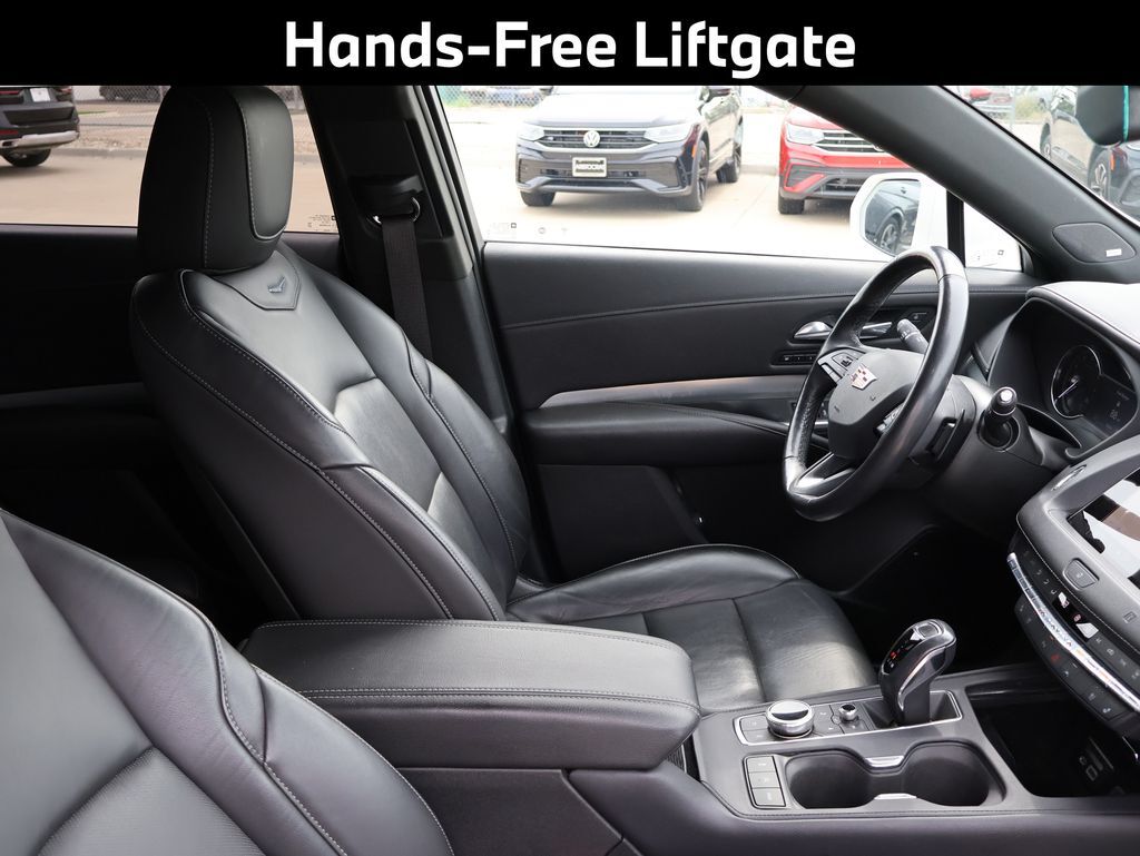 2019 Cadillac XT4 Premium Luxury