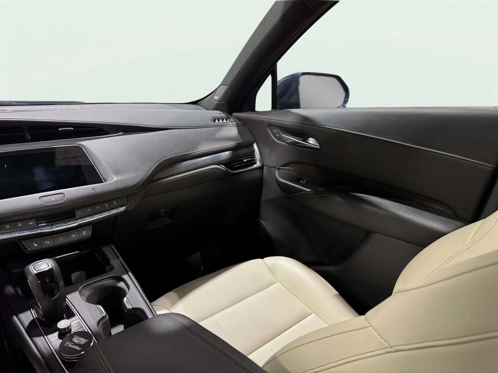 2019 Cadillac XT4 Sport w/Driver Awareness &amp; Cold Weather Pkg San Clemente CA