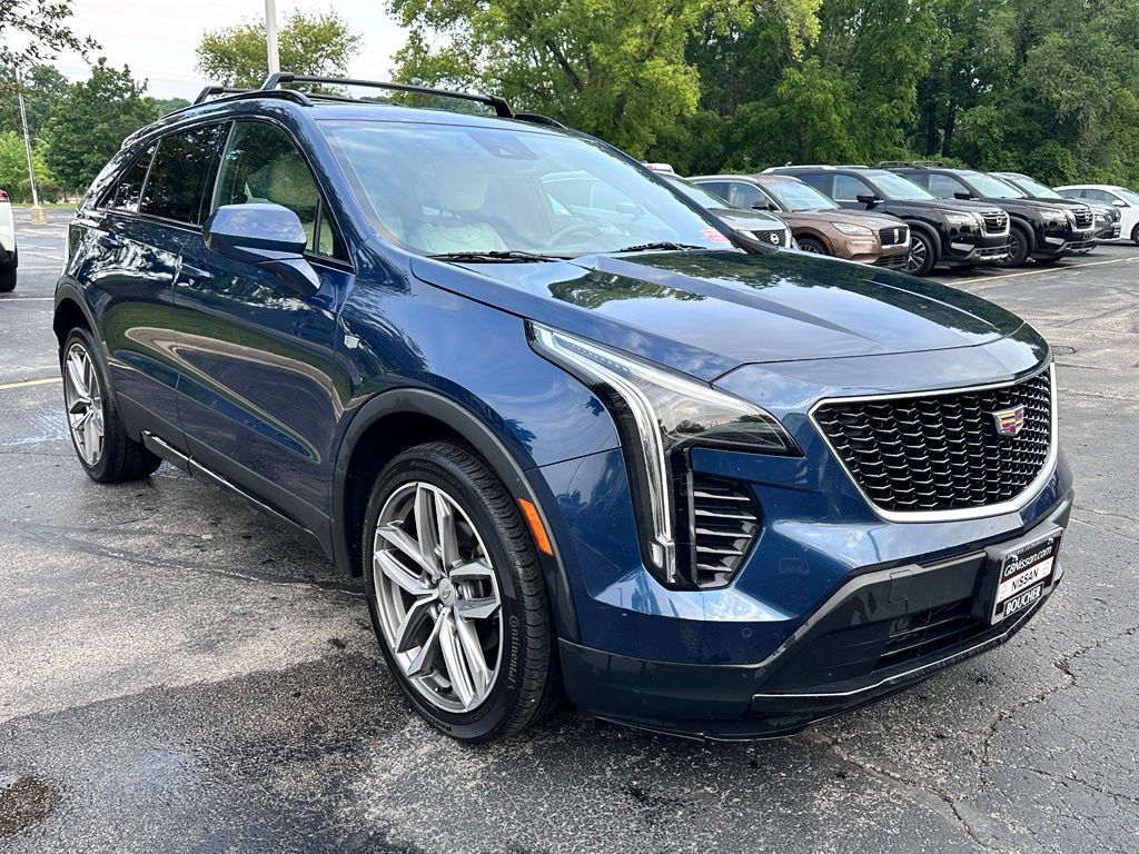 2019 Cadillac XT4 Sport w/Driver Awareness &amp; Cold Weather Pkg