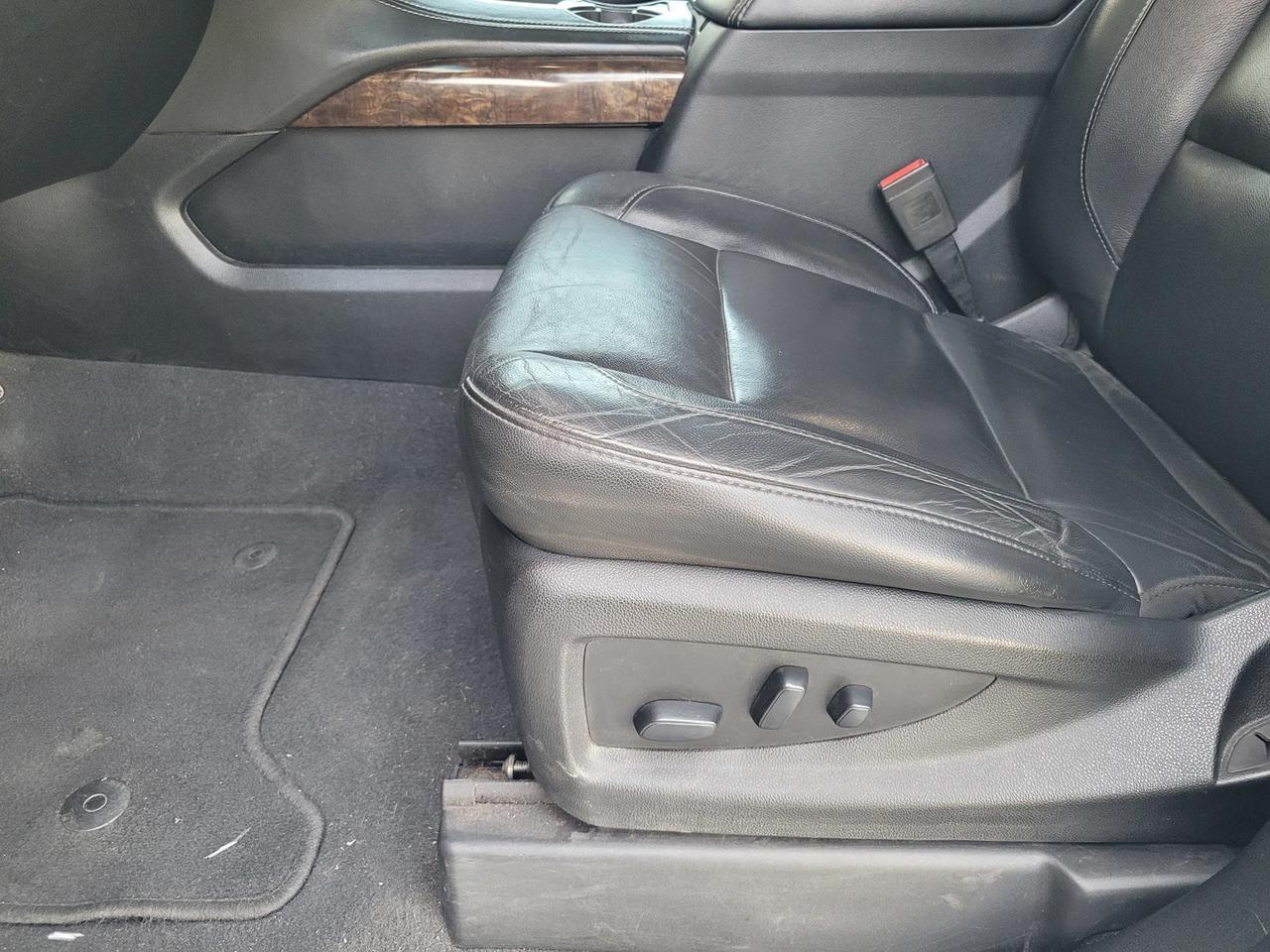 2019 Chevrolet SUBURBAN 1500 LT 4WD Vacaville CA 2019 Chevrolet SUBURBAN 1500 LT 4WD Vacaville CA