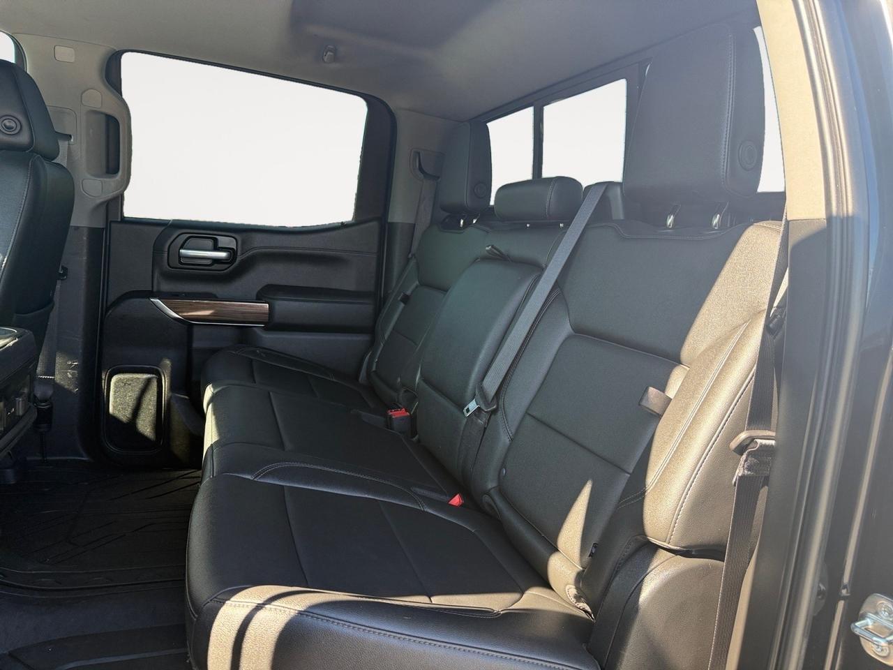 2019 Chevrolet Silverado 1500 LT Trail Boss, HEATED SEATS, SUNROOF, RUNNING BOARDS,TOW PACKAGE, POWER SLIDING REAR WINDOW, APPLE CARPLAY/ANDROID AUTO, REMOTE START, UNIVERSAL GARAGE DOOR OPENER, TRUCKS THIS CLEAN DONT LAST LONG! Norfolk VA 2019 Chevrolet Silverado 1500 LT Trail Boss, HEATED SEATS, SUNROOF, RUNNING BOARDS,TOW PACKAGE, POWER SLIDING REAR WINDOW, APPLE CARPLAY/ANDROID AUTO, REMOTE START, UNIVERSAL GARAGE DOOR OPENER, TRUCKS THIS CLEAN DONT LAST LONG! Norfolk VA