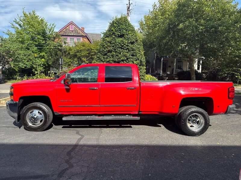 2019 Chevrolet Silverado 3500HD LTZ Crew Cab LB DRW 4WD w/ Duramax Plus Package Arlington VA