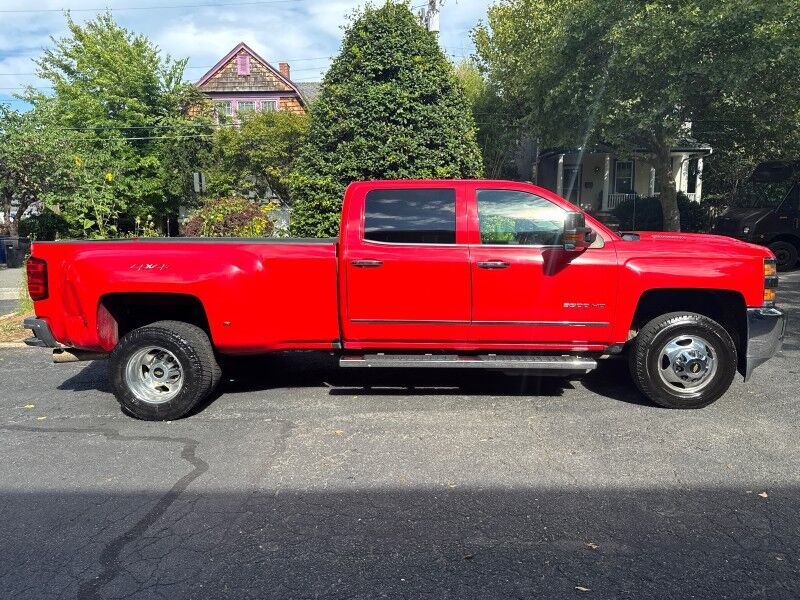 2019 Chevrolet Silverado 3500HD LTZ Crew Cab LB DRW 4WD w/ Duramax Plus Package Arlington VA