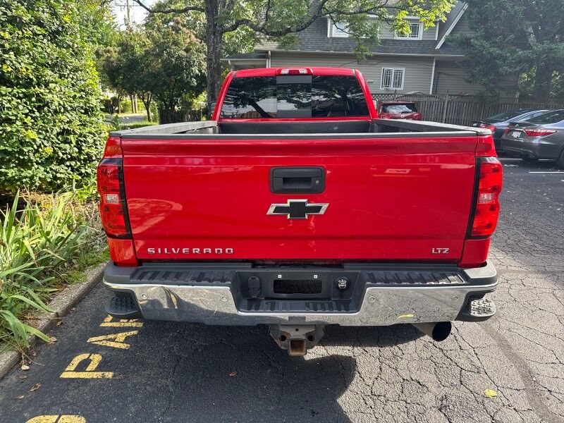 2019 Chevrolet Silverado 3500HD LTZ Crew Cab LB DRW 4WD w/ Duramax Plus Package Arlington VA