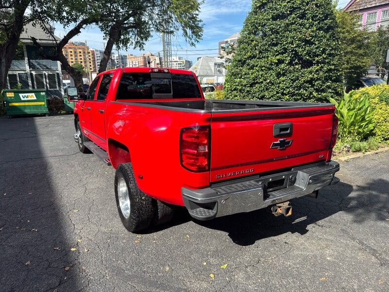2019 Chevrolet Silverado 3500HD LTZ Crew Cab LB DRW 4WD w/ Duramax Plus Package Arlington VA