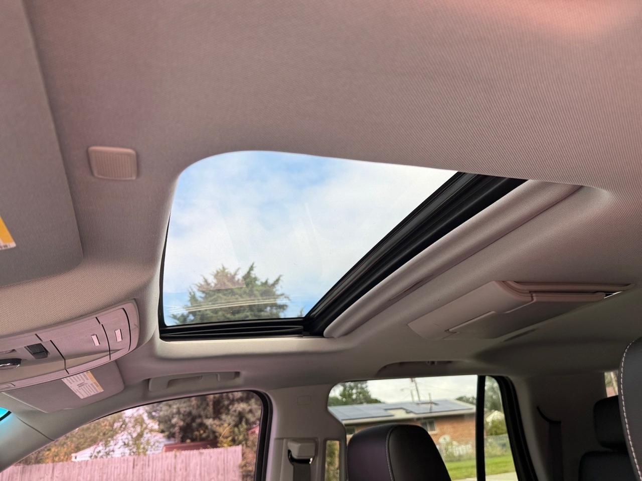 2019 Chevrolet Tahoe Premier, DVD ENTERTAINMENT, APPLE CARPLAY/ANDROID AUTO, WIFI, RUNNING BOARDS, BACKUP CAMERA, SUNROOF, HEATED AND VENTILATED FRONT SEATS, HEATED STEERING WHEEL, HEATED SECOND ROW SEATS, THIS TAHOE IS FULLY LOADED DONT LET IT PASS YOU BY! Norfolk VA 2019 Chevrolet Tahoe Premier, DVD ENTERTAINMENT, APPLE CARPLAY/ANDROID AUTO, WIFI, RUNNING BOARDS, BACKUP CAMERA, SUNROOF, HEATED AND VENTILATED FRONT SEATS, HEATED STEERING WHEEL, HEATED SECOND ROW SEATS, THIS TAHOE IS FULLY LOADED DONT LET IT PASS YOU BY! Norfolk VA