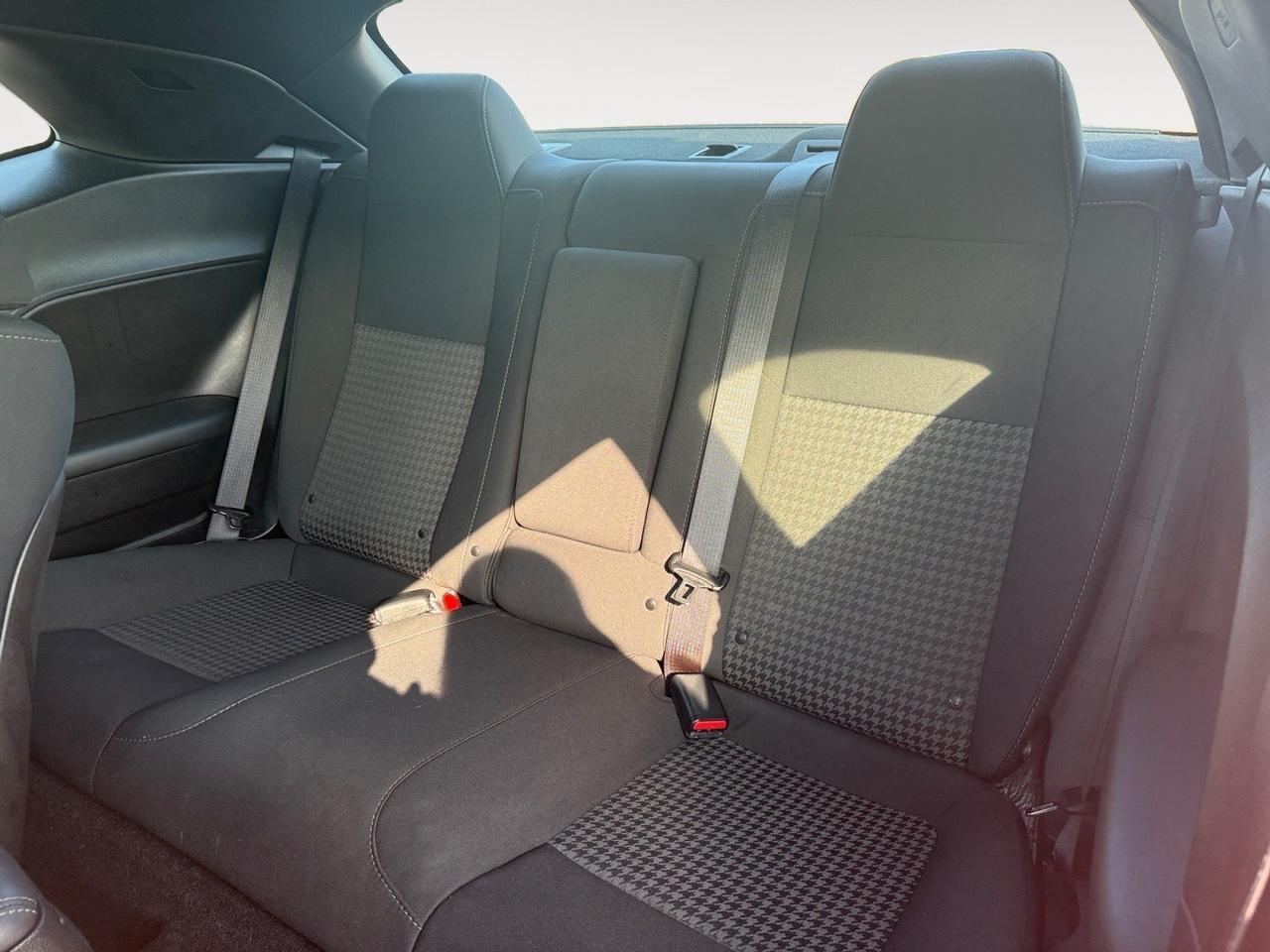 2019 Dodge Challenger GT, HEATED SEATS, HEATED STEERING WHEEL, SUNROOF, UNIVERSAL GARAGE DOOR OPENER, BACKUP CAMERA, REMOTE START, ALPINE SPEAKERS, NAVIGATION, WIFI, ONLY 1 OWNER! Norfolk VA 2019 Dodge Challenger GT, HEATED SEATS, HEATED STEERING WHEEL, SUNROOF, UNIVERSAL GARAGE DOOR OPENER, BACKUP CAMERA, REMOTE START, ALPINE SPEAKERS, NAVIGATION, WIFI, ONLY 1 OWNER! Norfolk VA