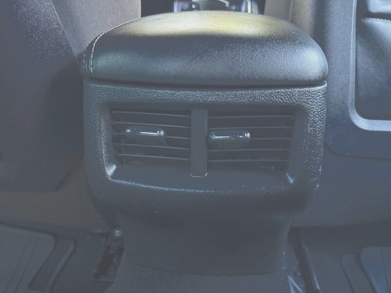 2019 Dodge Challenger SXT AWD Arlington VA