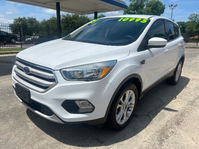 2019 Ford Escape SE 2019 Ford Escape SE