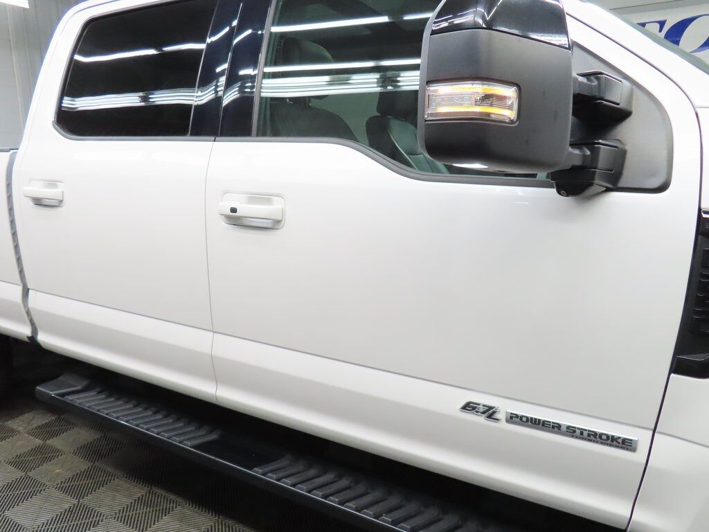 2019 Ford F-250 Super Duty 4x4 Crew Cab Lariat Fond du Lac WI 2019 Ford F-250 Super Duty 4x4 Crew Cab Lariat Fond du Lac WI