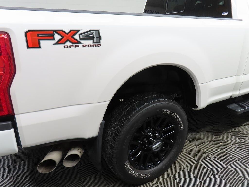 2019 Ford F-250 Super Duty 4x4 Crew Cab Lariat Fond du Lac WI 2019 Ford F-250 Super Duty 4x4 Crew Cab Lariat Fond du Lac WI