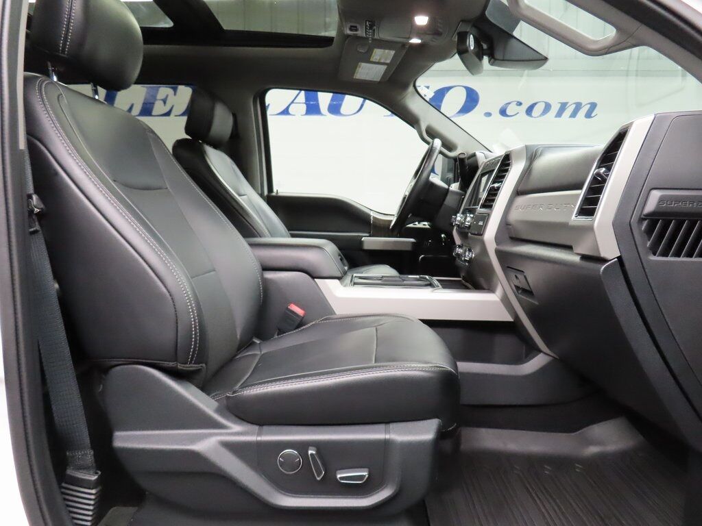 2019 Ford F-250 Super Duty 4x4 Crew Cab Lariat Fond du Lac WI 2019 Ford F-250 Super Duty 4x4 Crew Cab Lariat Fond du Lac WI
