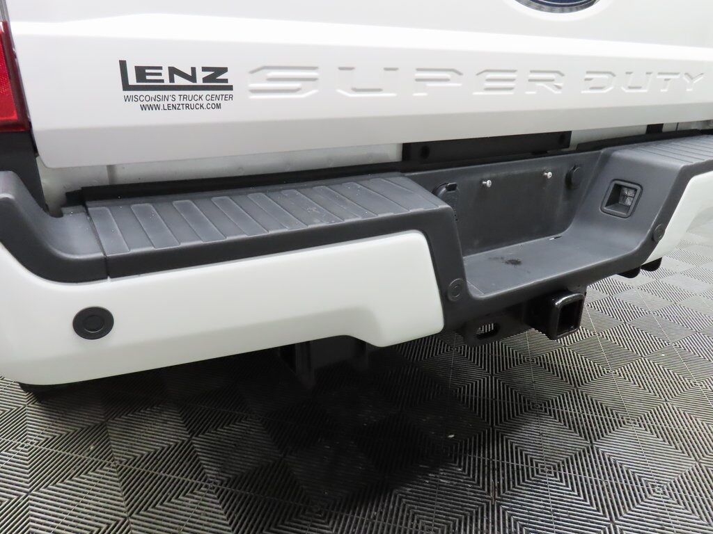 2019 Ford F-250 Super Duty 4x4 Crew Cab Lariat Fond du Lac WI 2019 Ford F-250 Super Duty 4x4 Crew Cab Lariat Fond du Lac WI