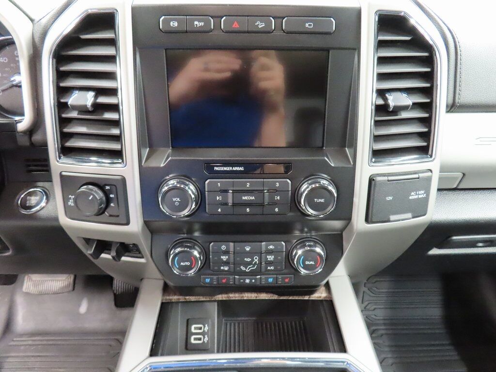 2019 Ford F-250 Super Duty 4x4 Crew Cab Lariat Fond du Lac WI 2019 Ford F-250 Super Duty 4x4 Crew Cab Lariat Fond du Lac WI