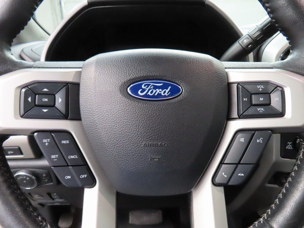2019 Ford F-250 Super Duty 4x4 Crew Cab Lariat Fond du Lac WI 2019 Ford F-250 Super Duty 4x4 Crew Cab Lariat Fond du Lac WI