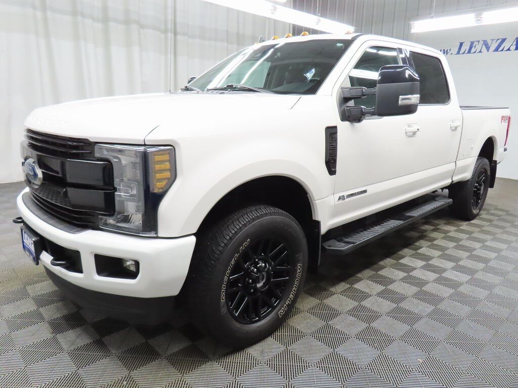 2019 Ford F-250 Super Duty 4x4 Crew Cab Lariat Fond du Lac WI 2019 Ford F-250 Super Duty 4x4 Crew Cab Lariat Fond du Lac WI