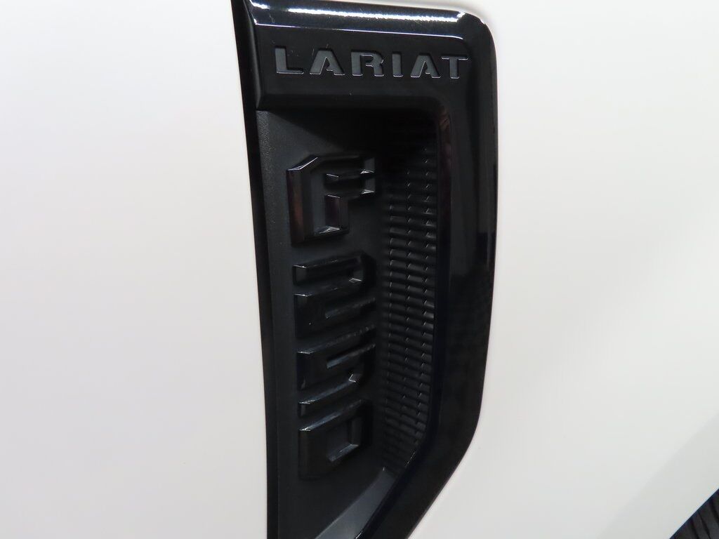 2019 Ford F-250 Super Duty 4x4 Crew Cab Lariat Fond du Lac WI 2019 Ford F-250 Super Duty 4x4 Crew Cab Lariat Fond du Lac WI