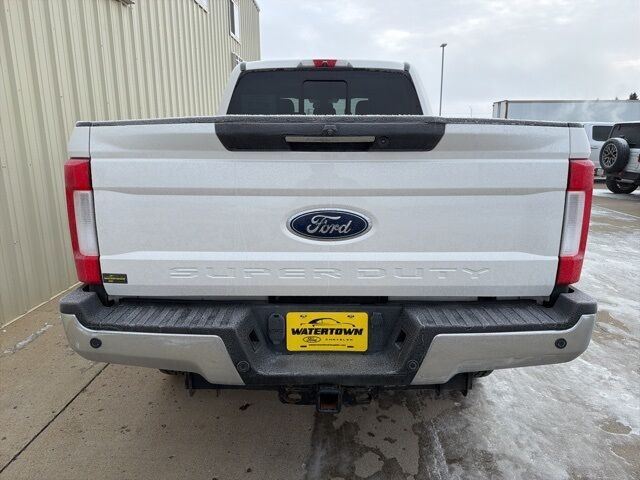 2019 Ford F-350SD Lariat Watertown SD 2019 Ford F-350SD Lariat Watertown SD