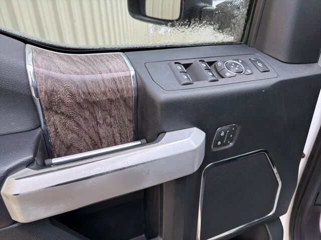 2019 Ford F-350SD Lariat Watertown SD 2019 Ford F-350SD Lariat Watertown SD