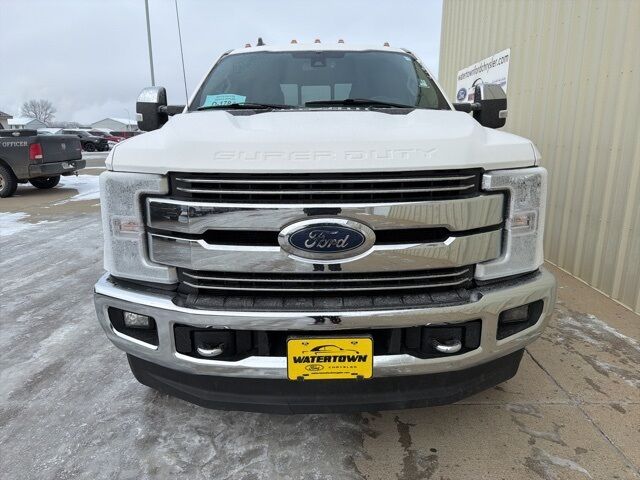 2019 Ford F-350SD Lariat Watertown SD 2019 Ford F-350SD Lariat Watertown SD