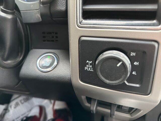 2019 Ford F-350SD Lariat Watertown SD 2019 Ford F-350SD Lariat Watertown SD