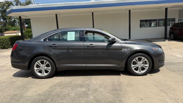 2019 Ford Taurus SEL