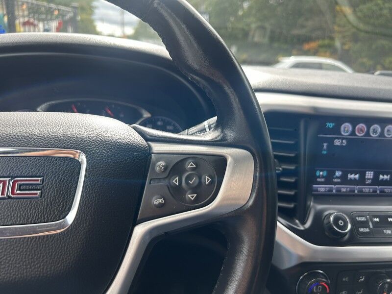 2019 GMC Acadia SLT Webster MA 2019 GMC Acadia SLT Webster MA