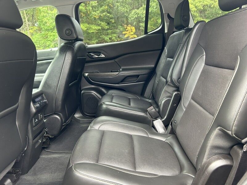2019 GMC Acadia SLT Webster MA 2019 GMC Acadia SLT Webster MA