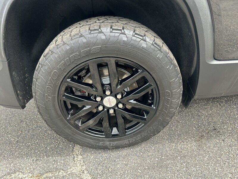 2019 GMC Acadia SLT Webster MA 2019 GMC Acadia SLT Webster MA