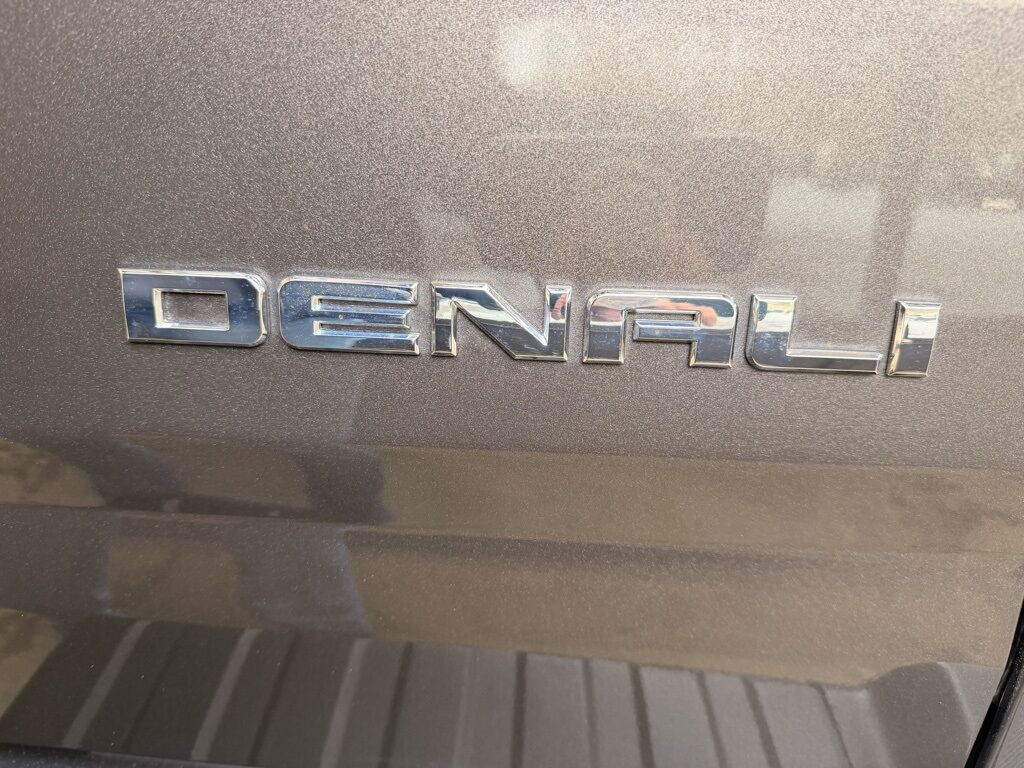 2019 GMC Canyon 4x4 Crew Cab Denali Minocqua WI 2019 GMC Canyon 4x4 Crew Cab Denali Minocqua WI