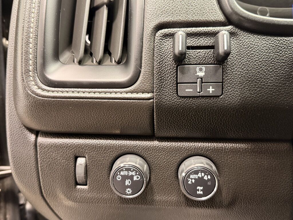 2019 GMC Canyon 4x4 Crew Cab Denali Minocqua WI 2019 GMC Canyon 4x4 Crew Cab Denali Minocqua WI