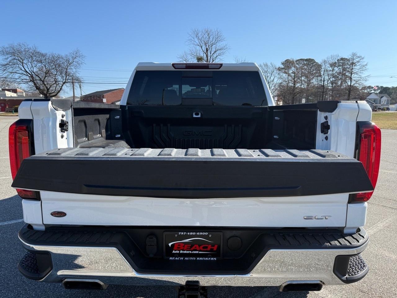 2019 GMC Sierra 1500 SLT, HEATED AND VENTILATED SEATS, HEATED REAR SEATS, APPLE CARPLAY/ANDROID AUTO, WIFI, REAR BUMPER STEP, RUNNING BOARDS, POWER FOLDING MIRRORS, TOW PACKAGE, BACKUP CAMERA, SLIDING REAR WINDOW, TRUCKS THIS CLEAN DONT LAST LONG! Norfolk VA 2019 GMC Sierra 1500 SLT, HEATED AND VENTILATED SEATS, HEATED REAR SEATS, APPLE CARPLAY/ANDROID AUTO, WIFI, REAR BUMPER STEP, RUNNING BOARDS, POWER FOLDING MIRRORS, TOW PACKAGE, BACKUP CAMERA, SLIDING REAR WINDOW, TRUCKS THIS CLEAN DONT LAST LONG! Norfolk VA