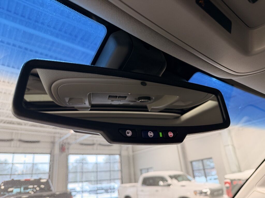 2019 GMC Yukon XL Denali 4WD Minocqua WI 2019 GMC Yukon XL Denali 4WD Minocqua WI