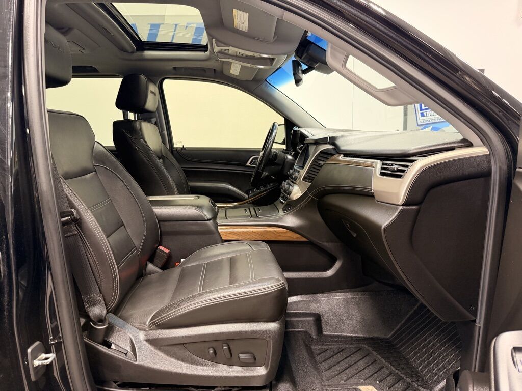 2019 GMC Yukon XL Denali 4WD Minocqua WI 2019 GMC Yukon XL Denali 4WD Minocqua WI