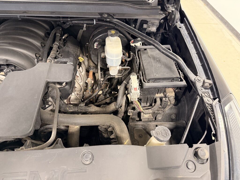 2019 GMC Yukon XL Denali 4WD Minocqua WI 2019 GMC Yukon XL Denali 4WD Minocqua WI