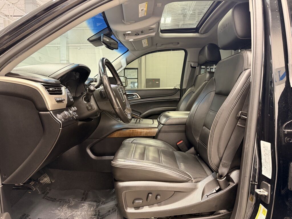 2019 GMC Yukon XL Denali 4WD Minocqua WI 2019 GMC Yukon XL Denali 4WD Minocqua WI